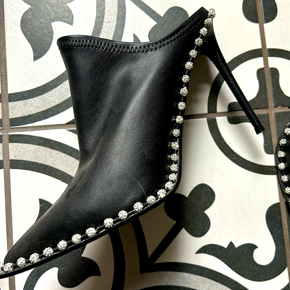 Steve Madden Stiletto - Picture 2 of 3